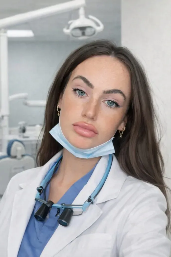 Portrait of Kathleen Rhodes, Registered Dental Hygienist at AZ Dental Club